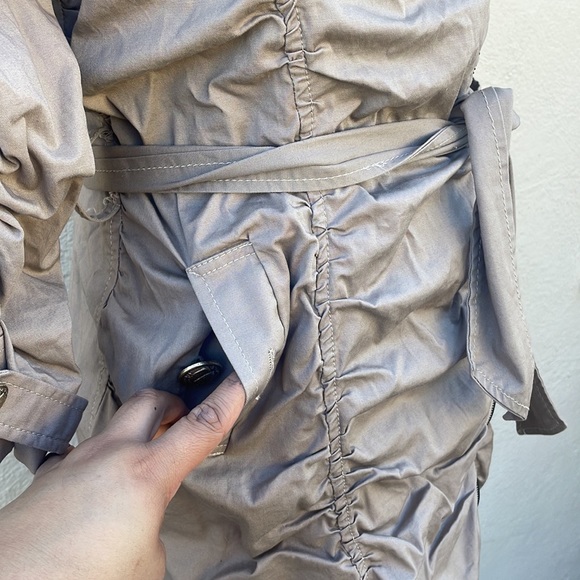 Rinascimento Trench Ruched Jacket - Picture 4 of 9